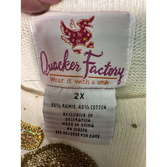 Quacker Factory Cream Christmas Sweater women’s XL. Sequin Santa Sleigh pullover - Picture 3 of 5